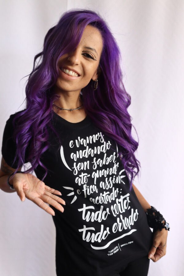 CAMISETA VAMOS ANDANDO SEM SABER